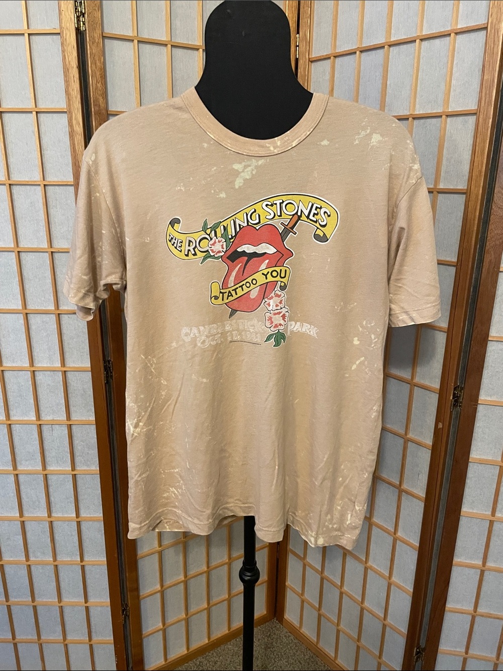 Chaser Rolling Stones Beige Tee with Red Tongue and Yellow Banner